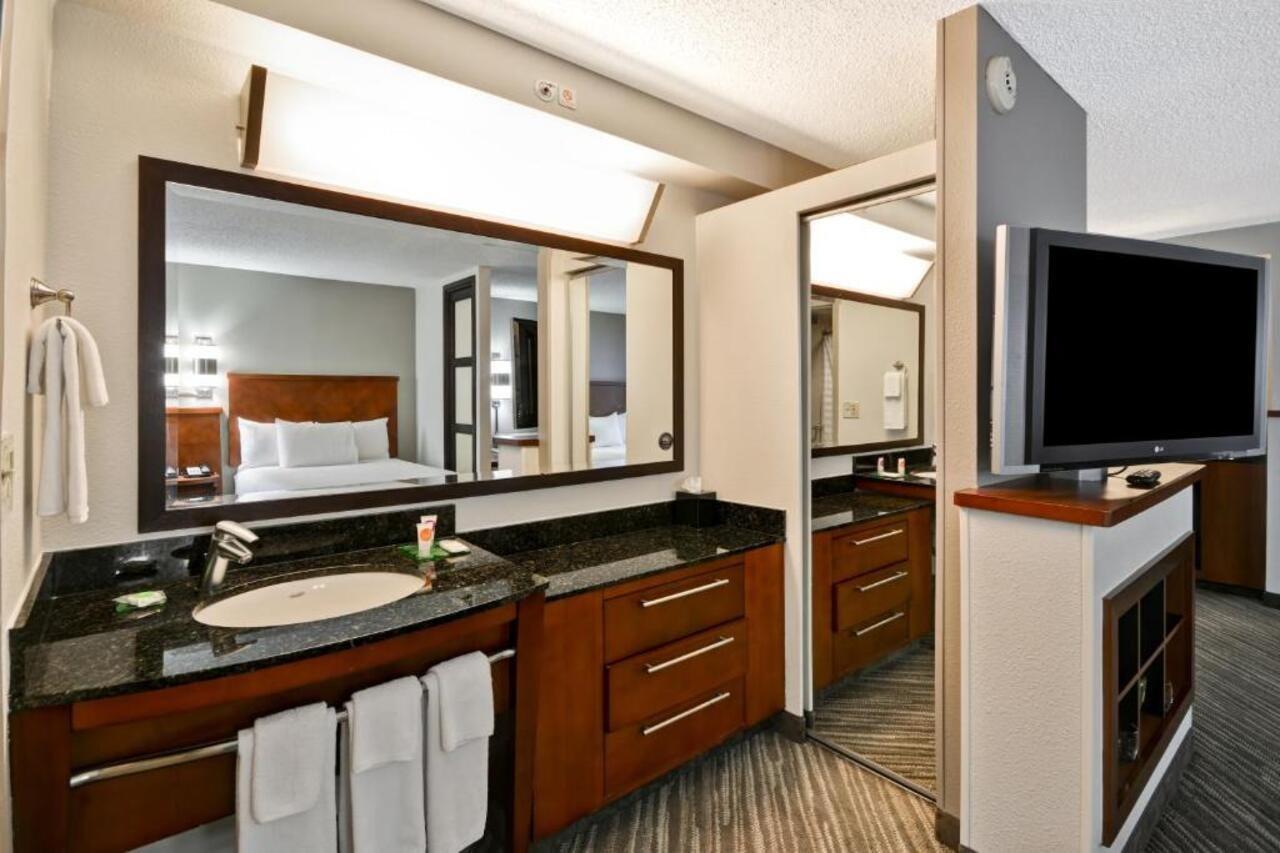 Hyatt Place Sterling Dulles Airport North Kültér fotó