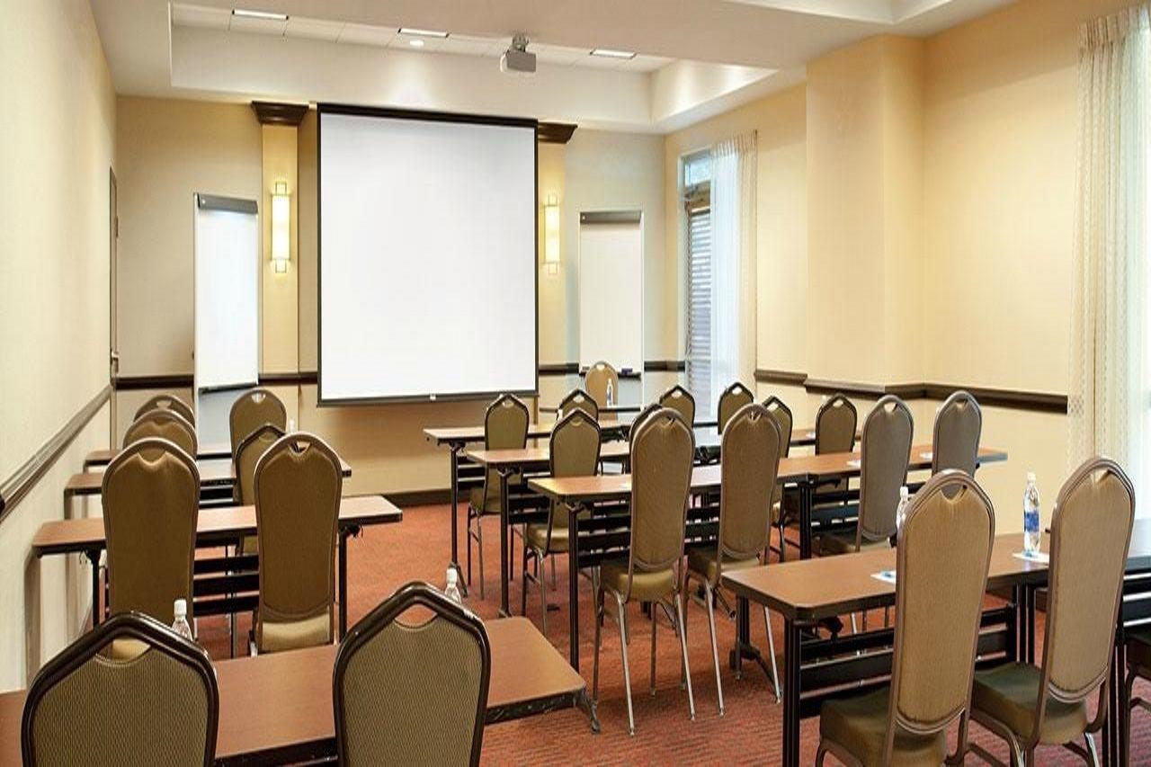 Hyatt Place Sterling Dulles Airport North Kültér fotó